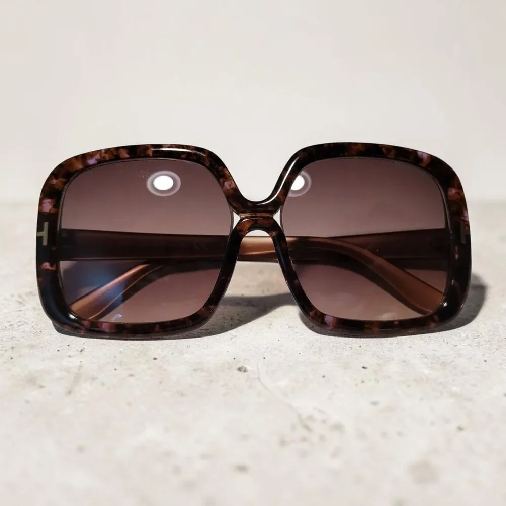 Tom Ford Valeria FT0389